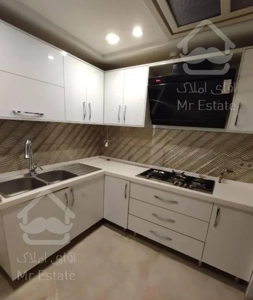 پاسداران ۶۵ متر یک خواب