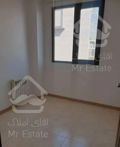 استاد حسن بنا شمالی ، خ کرد ، ۶۱ متر فول