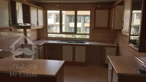 فروش 92 متر اختیاریه