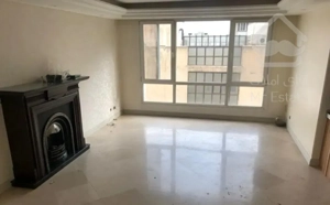 ۱۰۸ متر شمال کاخ