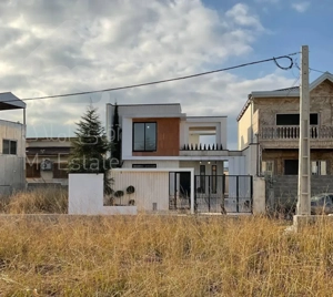 ویلا مدرن 200متری