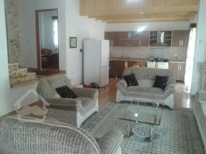 فروش ویژه ویلا استخردار۲۰۰متری درکلارابادمازندران