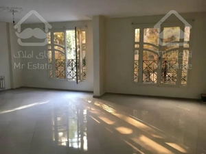 اختیاریه 125 متری خوش نقشه با نور گیری فوق العاده