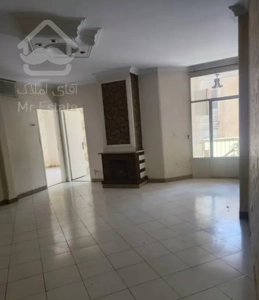 ۸۲ متر دو خوابه با پارکینگ