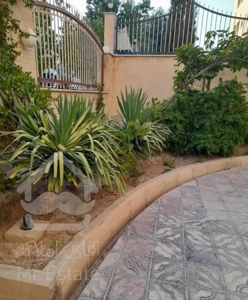 آپارتمان سه خوابه تمیز