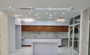 ۴۸متر۱خواب ،۹۰متر حیاط در اختیار ، بلوار ۲۴ متری