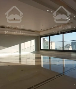 آپارتمان تک واحدی ۲۰۰ متر نیاوران