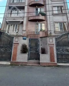 ۹۳ متر / فول امکانات / کریم / آباد
