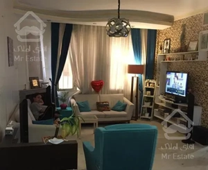 ۶۵ متر  ۲ خواب  /  سالن سرتاسر پرده خور /  فول