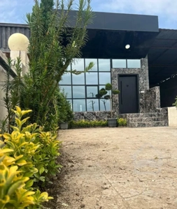 ویلا باغچه همکف 153 متری شهرک برند سند تک‌برگ