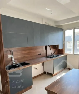 ۱۱۱ متری فول امکانات بیستون فاطمی