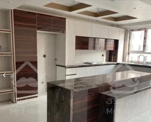 رهن واجاره واحد ۱۵۰ متری تاپ لوکیشین/شهرک راه آهن