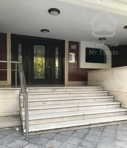 ۱۷۰ متر ۳ خ با مشاعات آبی ( کامرانیه جنوبی )