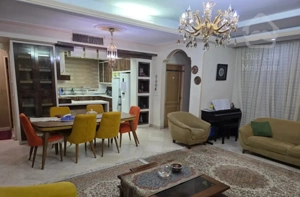آپارتمانی که نور، کیفیت و آرامش را یکجا دارد