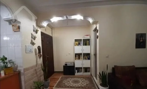 شارق/۶۸متر دو خواب/خوش نقشه