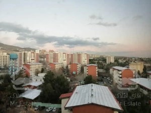 فروش 140متر سه خواب . طبقه هشتم. با ویو عالی . ازگل