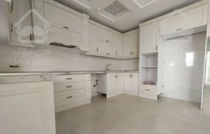 آپارتمان ۱۲۰ متری / تکواحدی