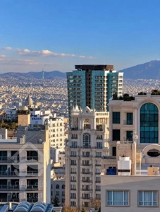 سیزدهم ولنجک، ویوی کل تهران فقط ۹۲ متر