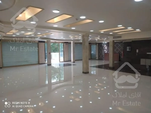 500 متر / سند تجاری / گذر شلوغ / بر اصلی