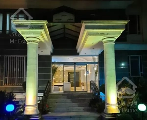 ۱۲۰ متر آپارتمان در نیاوران/