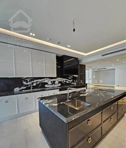 ۱۷۰ متر/۳خوابه/۳پارکینگ باکس/پارک قیطریه