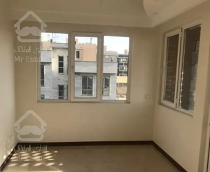 اپارتمان۱۱۴ متری فردوس شرق غرق در نور