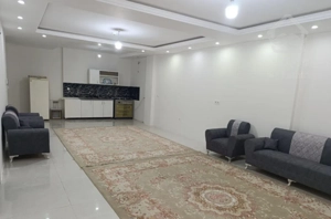 اجاره آپارتمان ۱۲۰ متری ۲ خوابه در بازارچه سراب