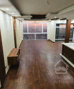 210 متر نیاوران ، غرق در نور و ویو ابدى