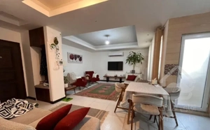 رهن کامل آپارتمان میدان امام مطهری ۹۵ متر طبقه۲