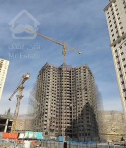 ۱۱۷متری نوساز /دریاچه چیتگر