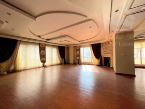 فروش اپارتمان 220 متری ولنجک