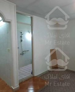 70 متر یک خواب طبقه دوم نزدیک مترو دانشگاه شریف