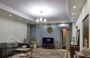 آپارتمان ۱۰۷متر طبقه سوم/۲خواب/قیمت مناسب/سندتکبرگ