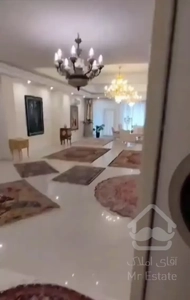 آپارتمان ۳۰۰ متر محمودیه