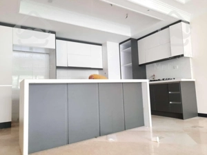 آپارتمان ۱۲۰ متر ۲پارکینگ شهرک غرب