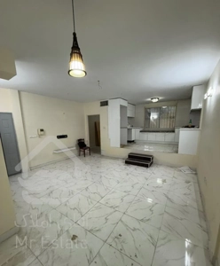 ۵۰ متری / نقلی / فول امکانات