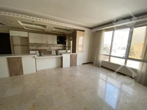 پاسداران 150 متر لوکیشن تاپ