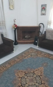 ویلایی مستقل، متراژ زمین ۳۰۰ متر ، بنا ۱۱۰متر،