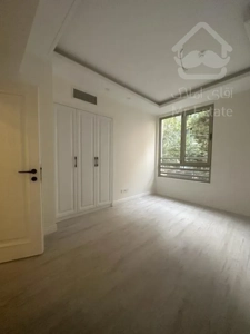 فروش اپارتمان 140 متری زعفرانیه