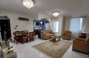 80 متر/2خواب/(پارکینگ انباری) شریعتی