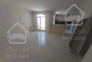 اپارتمان ۷۵ متر یک خوابه طبقه سوم نور