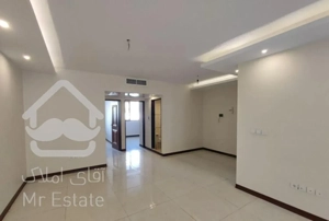 ۸۵متر نوساز  /  مدرن  /  فول دیزاین