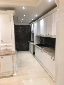 خرید فروش آپارتمان فرمانیه سنبل