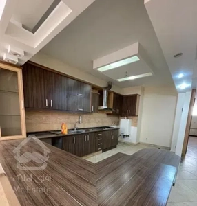 آپارتمان ۱۴۵ متری تک‌واحدی ، آسانسوردار