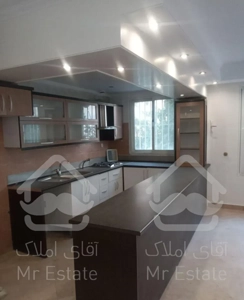 ۸۰ متر ۲ خواب  اراج