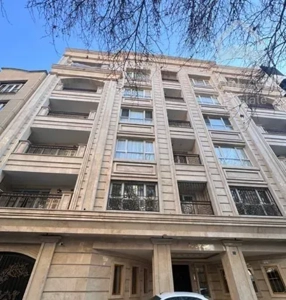 ۱۳۸متر۳خ نوساز فول اندرزگو دسترسی عالی لابی شیک