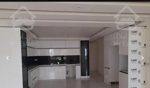 رهن 200 متری مرکز شهر