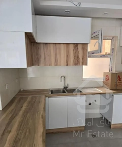 ۱۱۰ متر نوساز  فول امکانات صادقیه