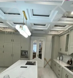 ۲۱۸ متر /الماس فرمانیه /سازه ای مارکدار