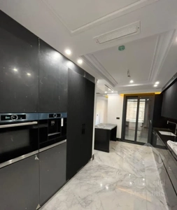 یاقوت گلستان شمالی/275مترمدرن/طبقه9/تراس